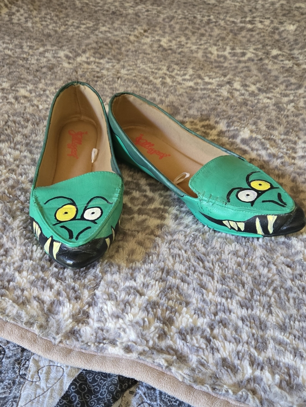 Flotsam And Jetsam Handpainted Flats